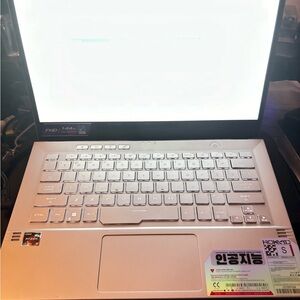 Asus ROG Zephyrus G14 with 40 GB RAM white laptop